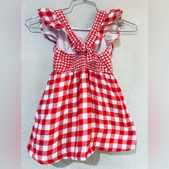 Cat & Jack Red and White Flutter Sleeve Sundress 100% cotton has pockets size 5T - Picture 4 of 6